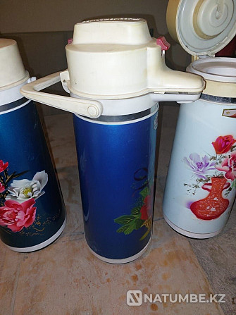 Selling 3 thermoses USSR Almaty - photo 1