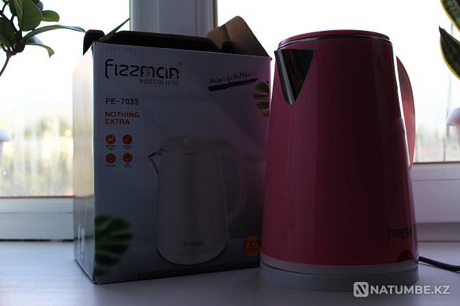 Selling Electric kettle 