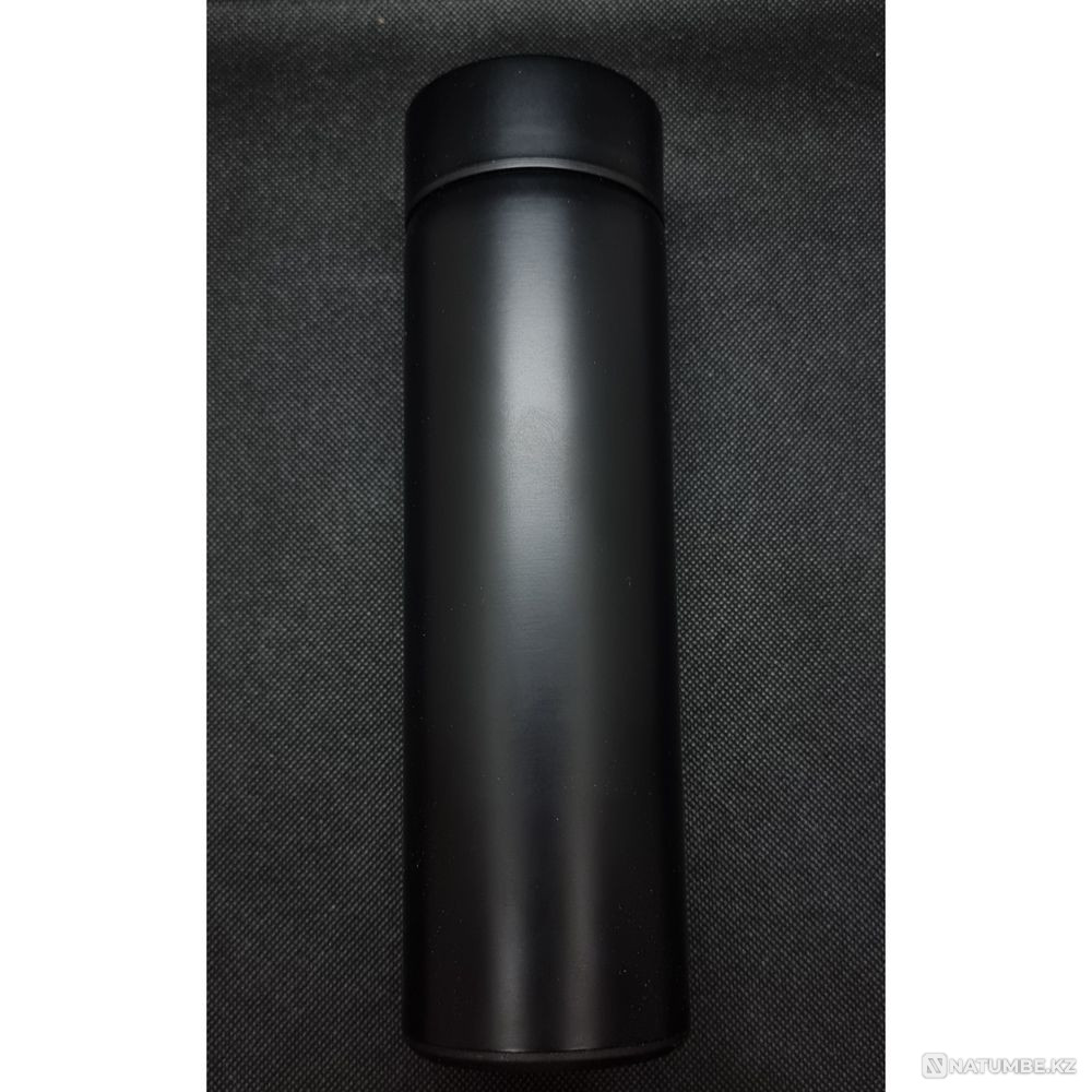 Selling a new thermos with a temperature sensor Almaty - photo 1