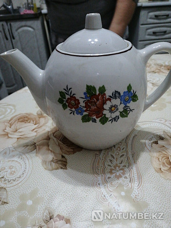 Чайник продаю фарфоровый Алматы - изображение 1