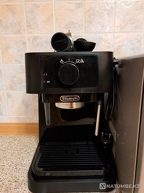 Кофемашина фирмы Delonghi Алматы - изображение 1