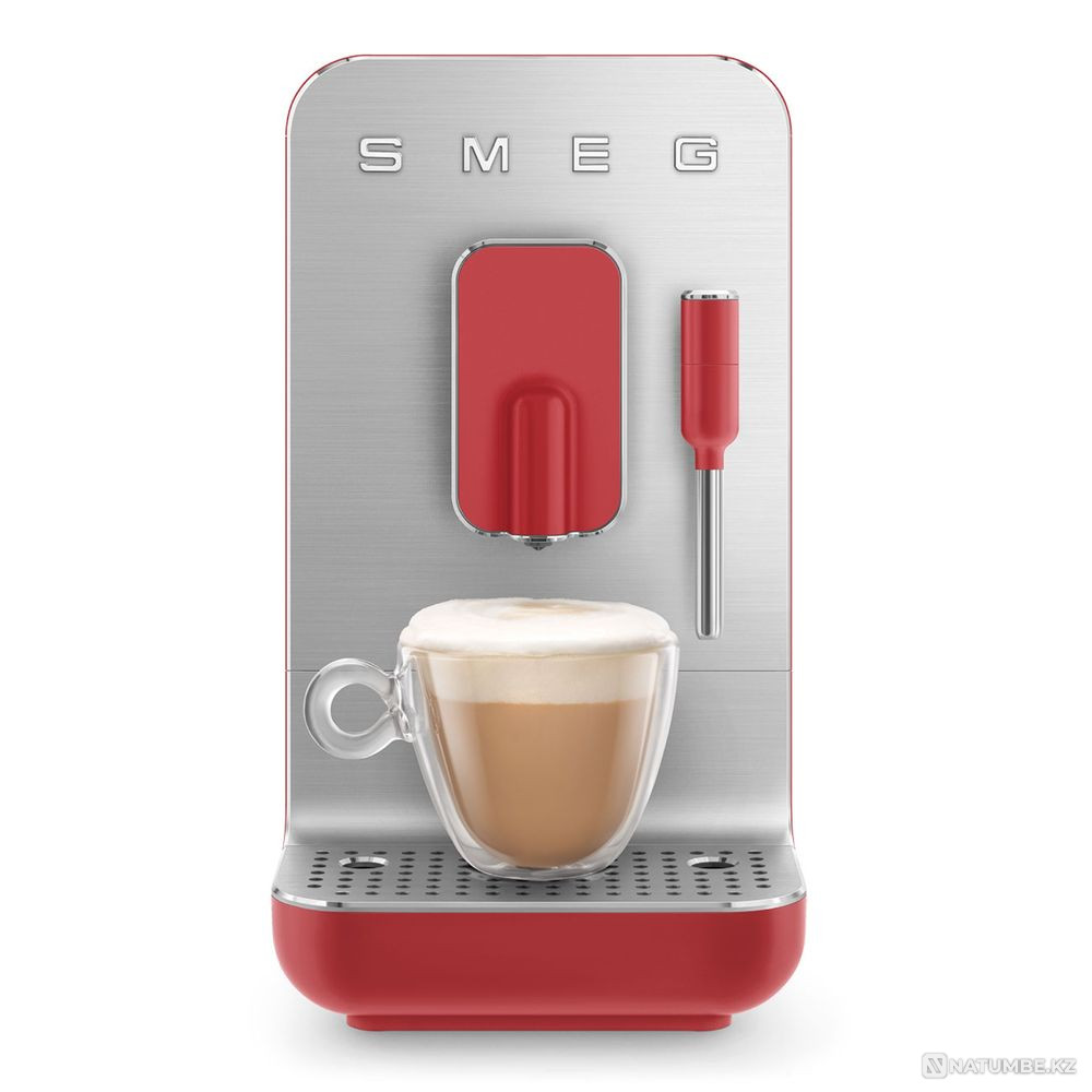 Кофемашина Smeg BCC02RDMEU красная Алматы - изображение 3