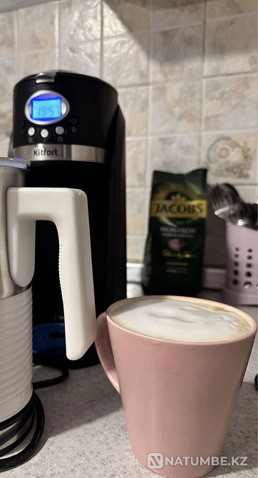 Urgently selling my Kitfort coffee machine Almaty - photo 4
