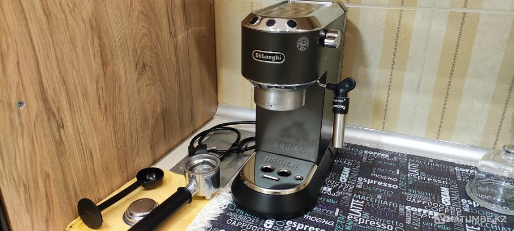 Кофеварка DeLonghi Алматы - изображение 1