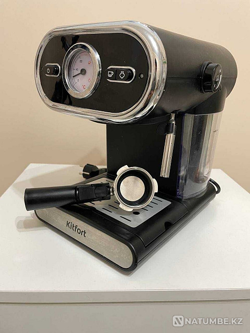 Продам Кофеварку рожковая Kitfort KT-702 черный Алматы - изображение 1