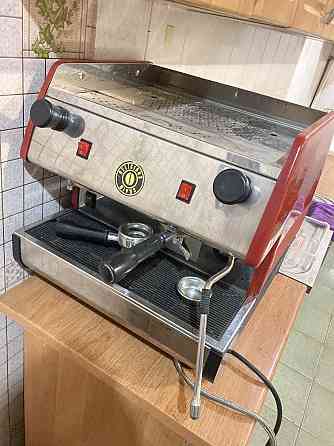 Кофемашина LA Pavoni и кофемолка Almaty