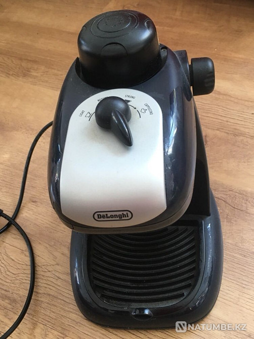 Кофеварка delonghi Алматы - изображение 1