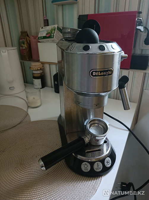 Кофемашина DeLonghi Алматы - изображение 1