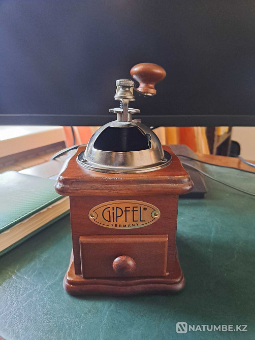Кофемолка ручная деревянная Gipfel Алматы - изображение 1