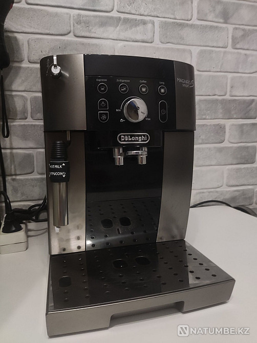 Кофемашина Delonghi Magnifica S Smart ECAM 250.33.TB Алматы - изображение 1