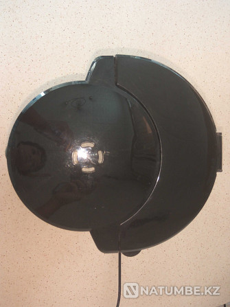 Grundig coffee maker; Moscow metro station Almaty - photo 6