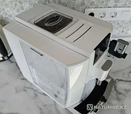 Кофемашина Jura E8 Piano White/Black Алматы - изображение 4