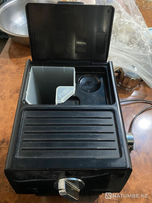 Кофемашинка Delonghi Алматы - изображение 3