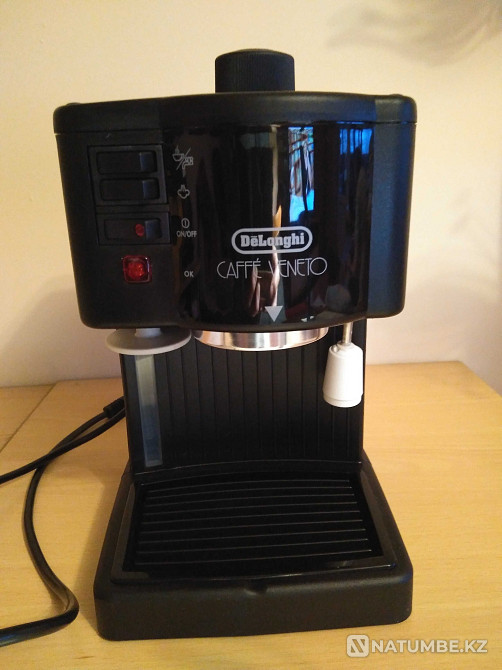 Новая рожковая компактная кофеварка .Brend Delonghi Bar 12 F. Алматы - изображение 3