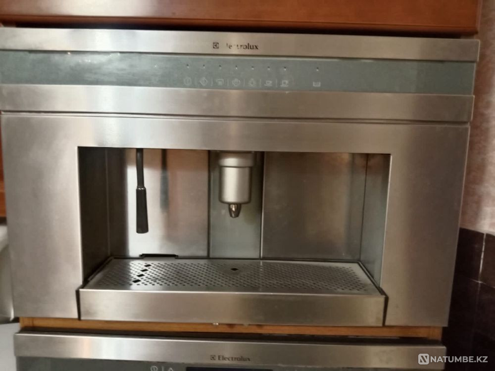 Кофемашина Electrolux Алматы - изображение 4