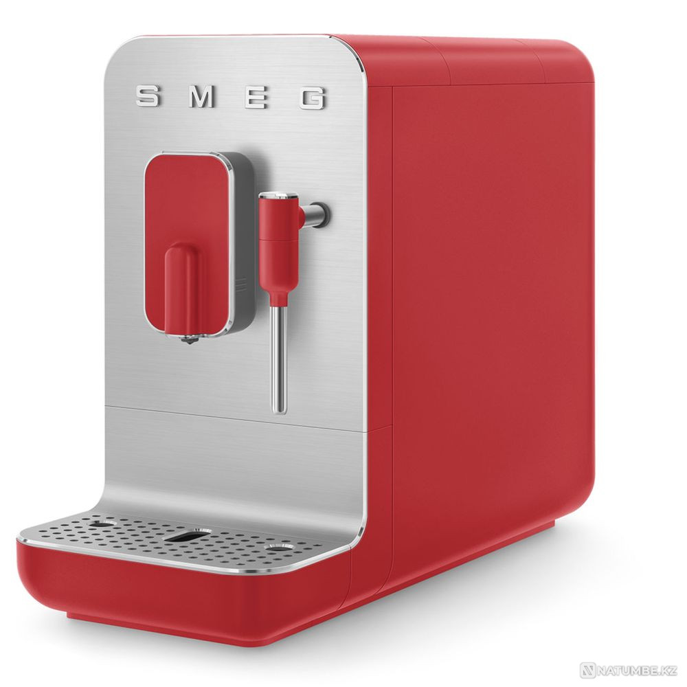 Кофемашина Smeg BCC02RDMEU красная Алматы - изображение 7