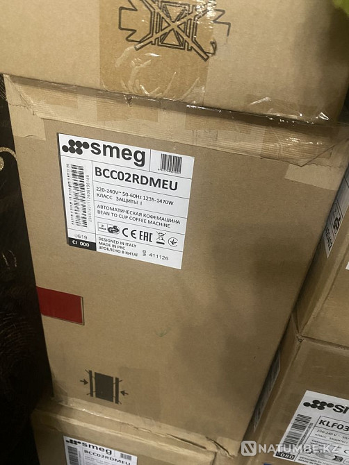 Кофемашина Smeg BCC02RDMEU красная Алматы - изображение 8