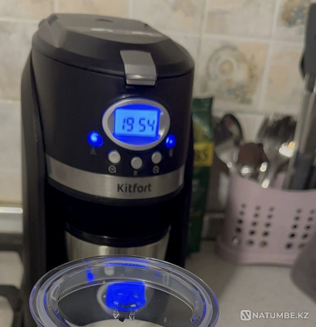 Urgently selling my Kitfort coffee machine Almaty - photo 2
