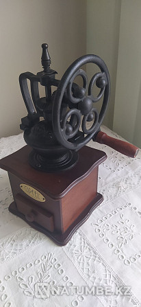 Mechanical coffee grinder Almaty - photo 3
