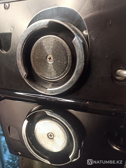 Рожковая кофеварка DeLonghi ECP33.21.BK Алматы - изображение 4