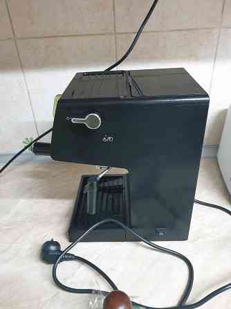 Кофеварка рожковая Delonghi ECP 31.21 Almaty