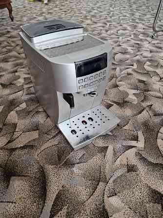Продам кофемашину Delonghi Алматы