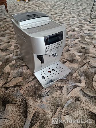 Продам кофемашину Delonghi Алматы - изображение 2