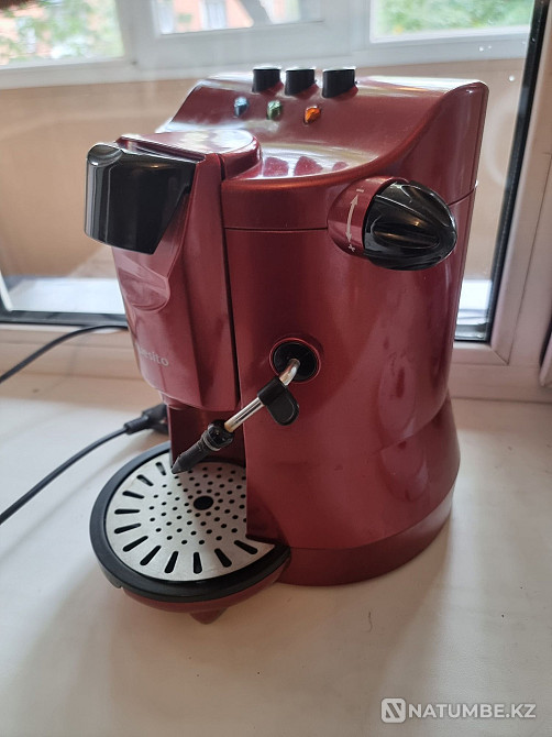 Used Squesito Rotonda capsule coffee machine Almaty - photo 1