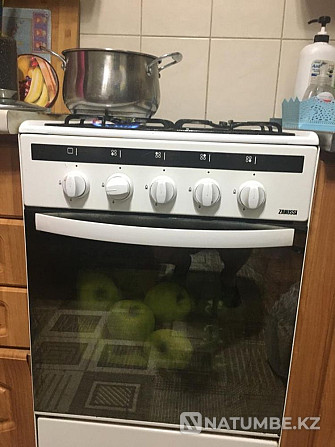 Selling gas stove Almaty - photo 1