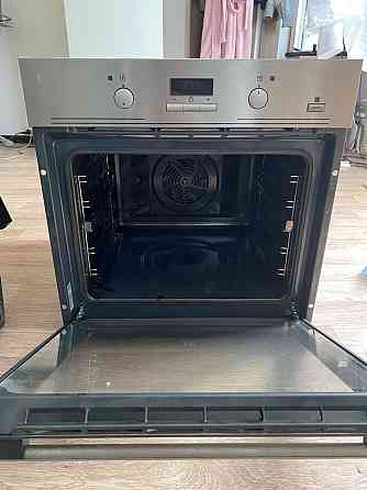 Духовку; варочную панель Electrolux Almaty