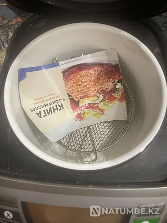 I’m selling my Redmond multicooker urgently, I haven’t used it for nothing Almaty - photo 3