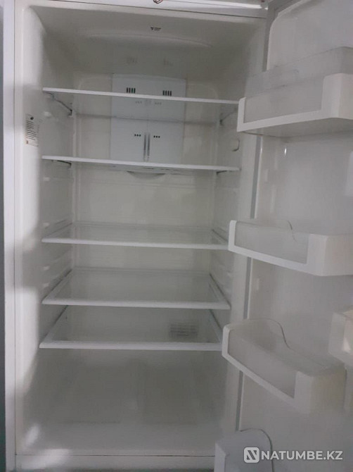 Холодильник; самсунг; НЕ работает Алматы - изображение 4