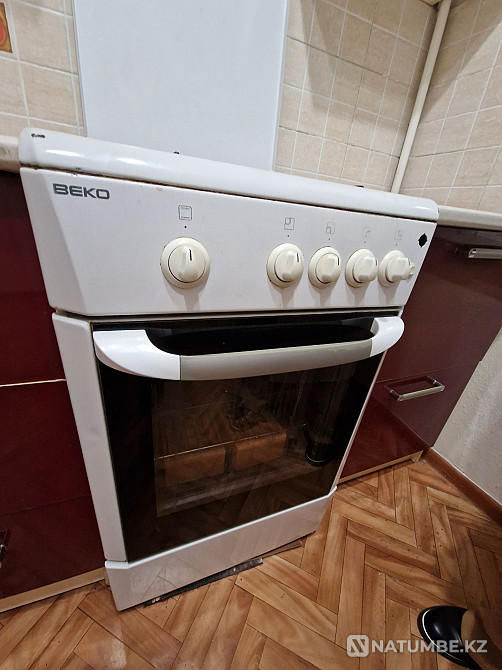 Selling a used gas stove Almaty - photo 2