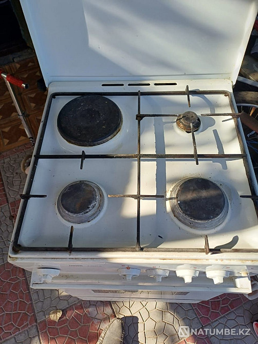 Selling gas stove Almaty - photo 1