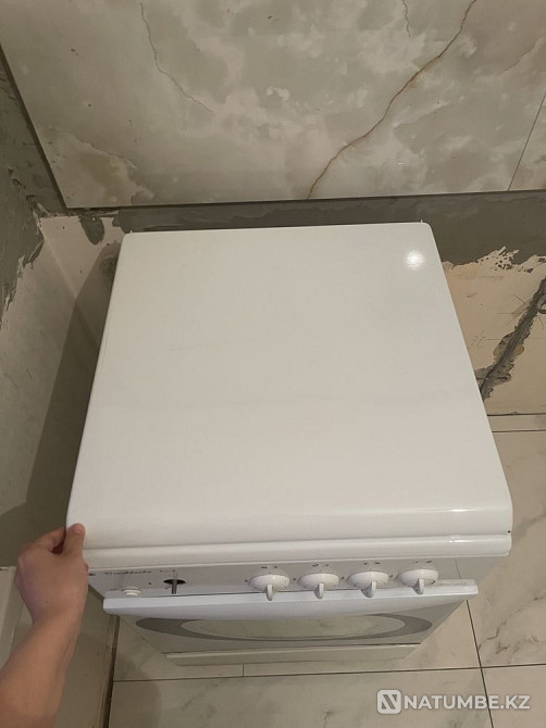 Used gas stove in excellent condition Almaty - photo 4