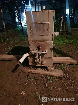 Продаётся напольная газовая печка Алматы - изображение 1