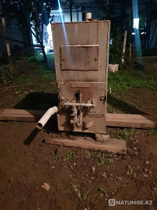 Продаётся напольная газовая печка Алматы - изображение 1