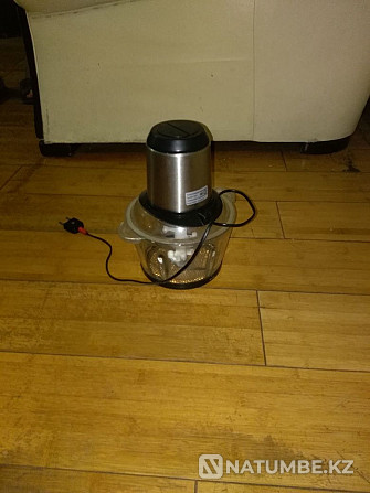I am selling a blender grinder. Almaty - photo 1