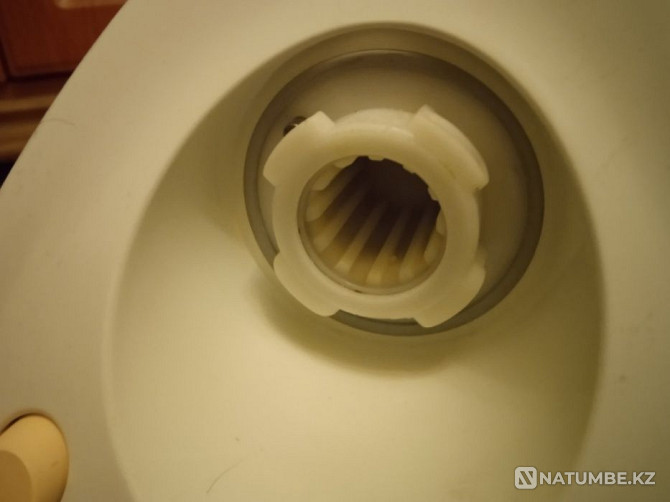Мясорубка Philips HR 2725 без шнека Алматы - изображение 3
