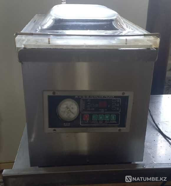 Вакуумный упаковщик. Вакууматор. Б/у Алматы - изображение 1