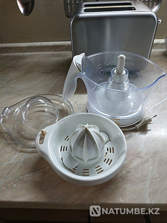 Соковыжималка для цитрусовых фирмы Philips Алматы - изображение 2