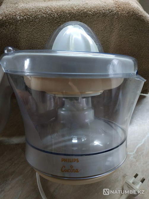 Соковыжималка для цитрусовых фирмы Philips Алматы - изображение 1