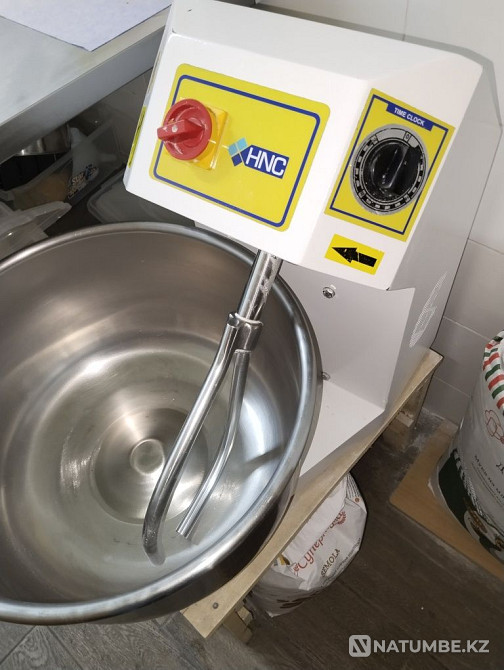 Dough mixer HNC Türkiye; Maud. HHY-1. Electric stove 4x camphor; 380 Almaty - photo 1