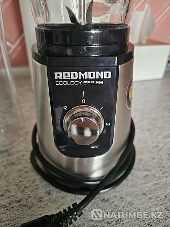 Блендер REDMOND RSB-M3401 серебристый Алматы - изображение 2