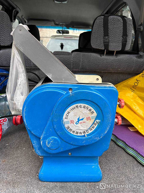 Dough sheeter with noodle cutter Almaty - photo 4