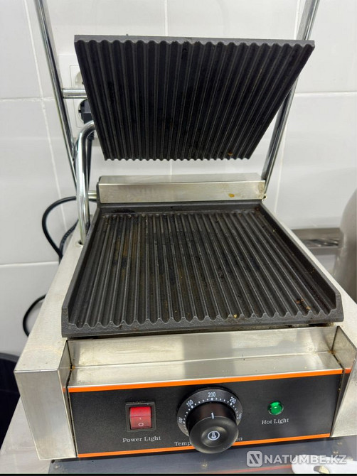 Contact pressure electric grill EG-811 Almaty - photo 2