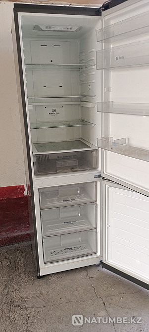 LG refrigerator average condition Almaty - photo 1