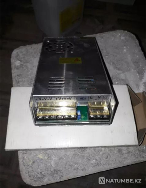 Аккумуляторды зарядтау қуат көзінің кернеуін 10-нан 14В-қа дейін реттеу (12В 30А)  Алматы - изображение 1