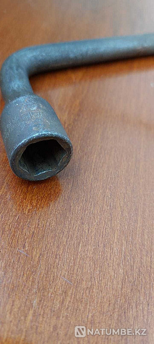 Car keys and cable. Almaty - photo 2