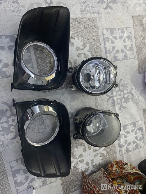 Fog lamp and trim for Toyota Prado 150 Almaty - photo 1